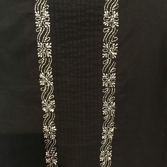 SOFT SURROUNDINGS Black ivory Paisley Embroidered Tunic Boho Top - Picture 4 of 5